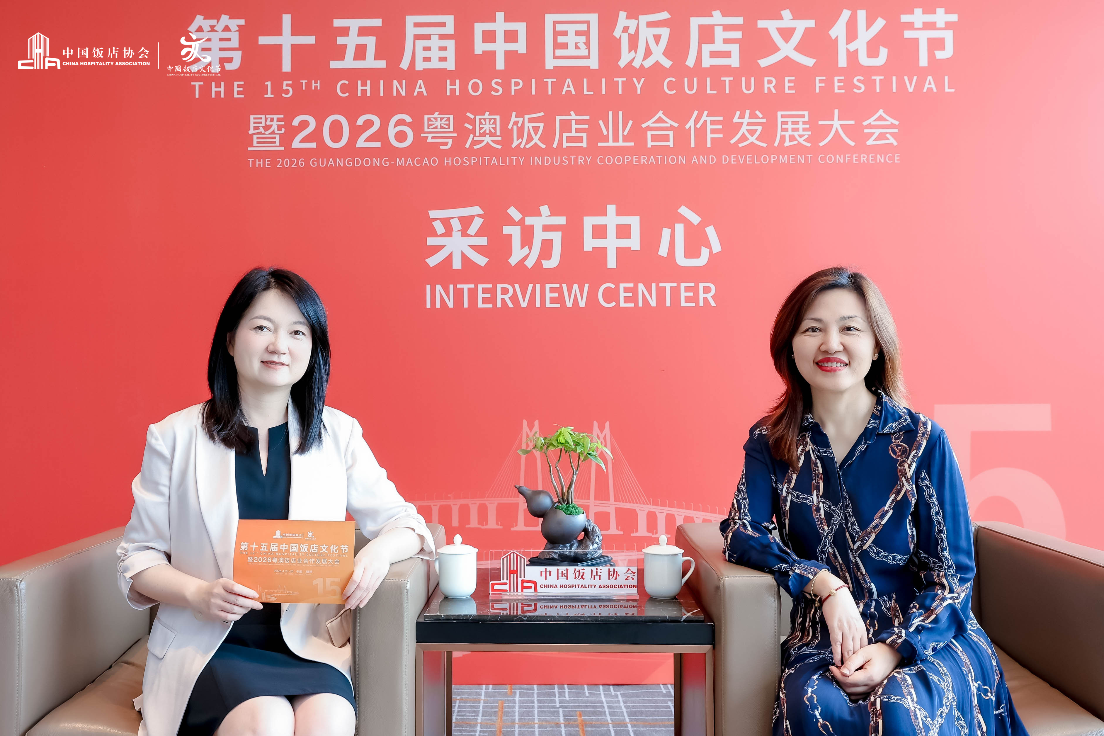 暨南大学旅游学院的院长文吉.jpg