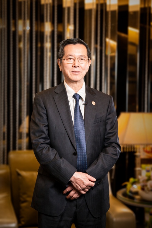 广州半岛投资集团董事长利永周_副本.jpg